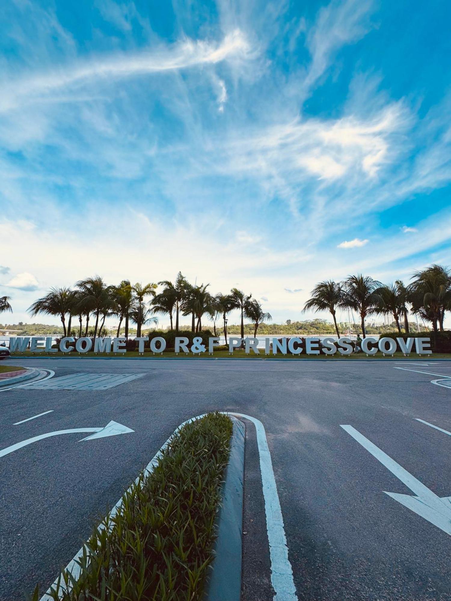 R&F Princess Cove By Homefort Suites Johor Bahru Ngoại thất bức ảnh